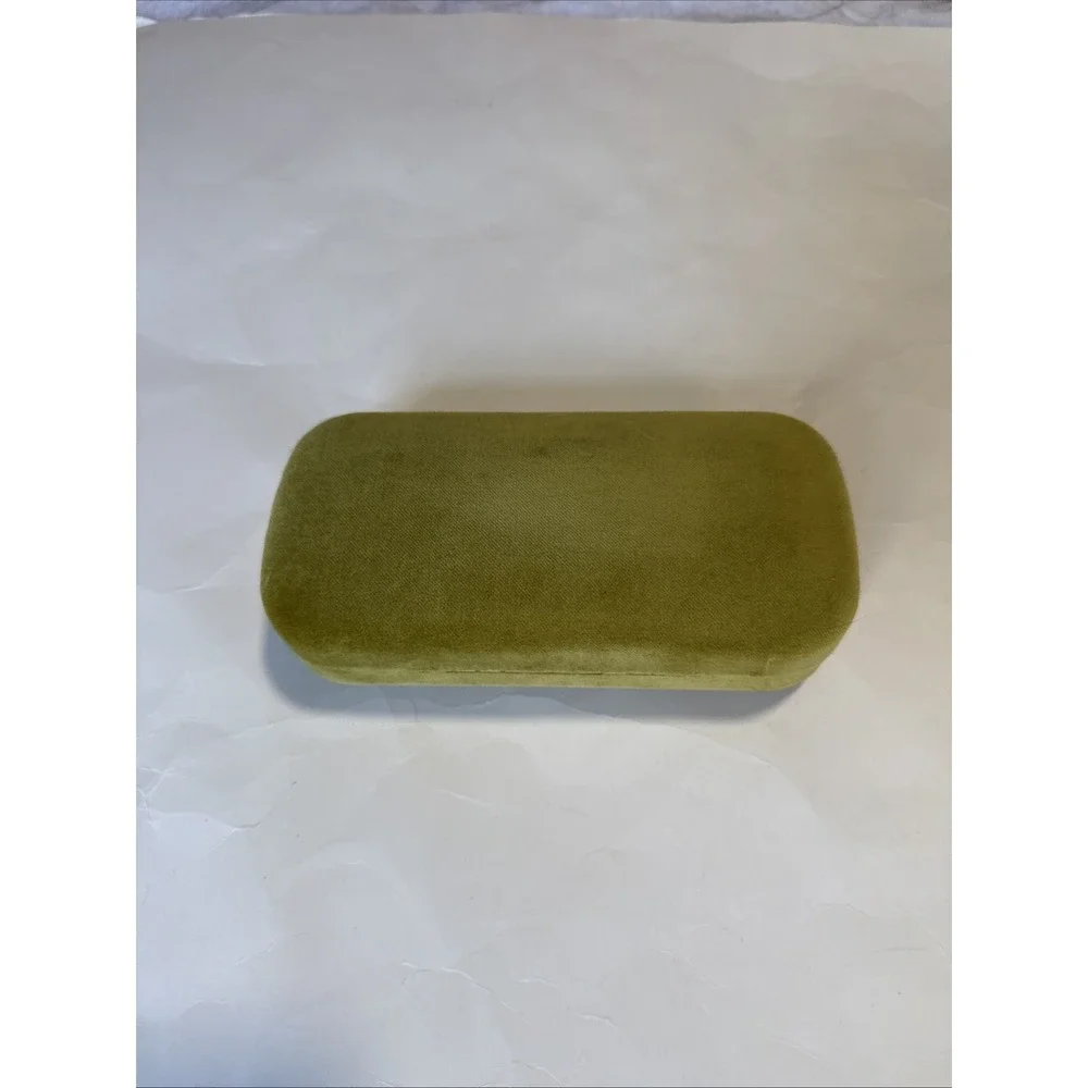 Gucci Sunglasses Case Green Velvet Clamshell Small Case Cloth Authentic NEW